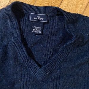 Men’s Dockers sweater